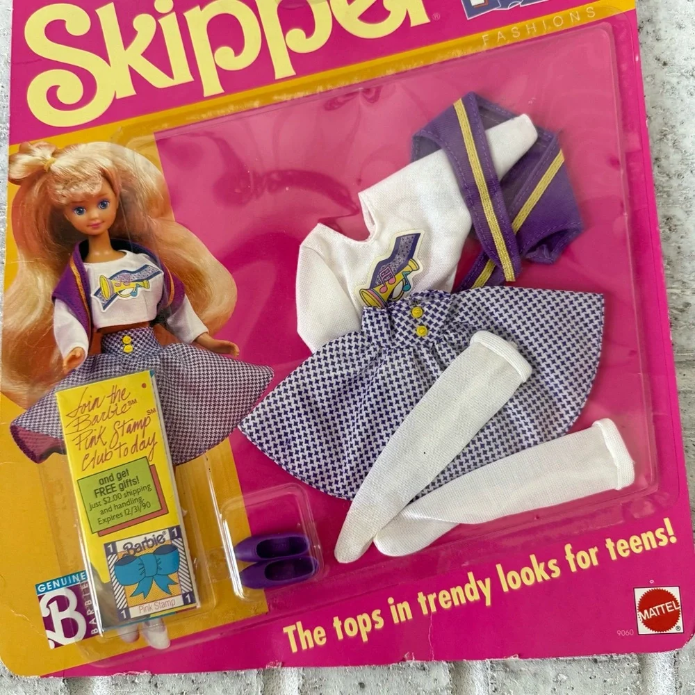 New in Package Vintage 1989 Sealed Mattel Skipper Barbie Cool Tops Fashions Set